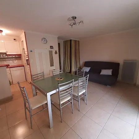 Holiday home Valras-plage: Pavillon 6 Pers, Piscine, Parking Prive - Fr-1-781-66 *