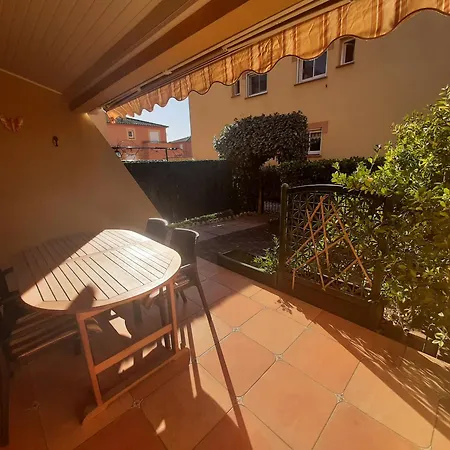 Valras-plage: Pavillon 6 Pers, Piscine, Parking Prive - Fr-1-781-66